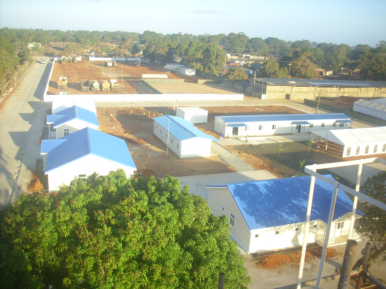 Prefab Container Houses: Tailored for Large-Scale Engineering Camps