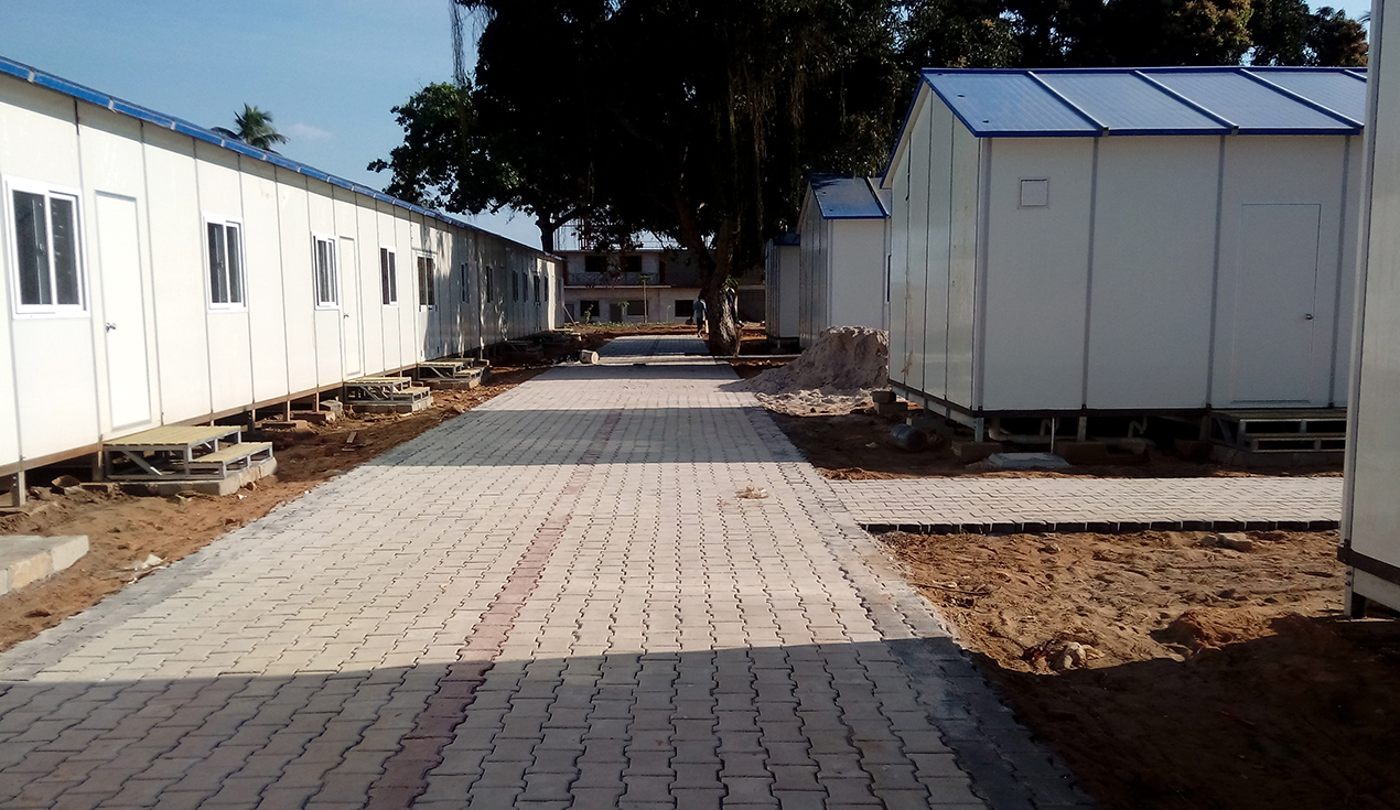 Primary Structural Materials: Steel Frameworks and Load-Bearing Systems